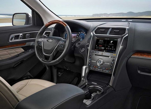 2017-Ford-Explorer-interior-8