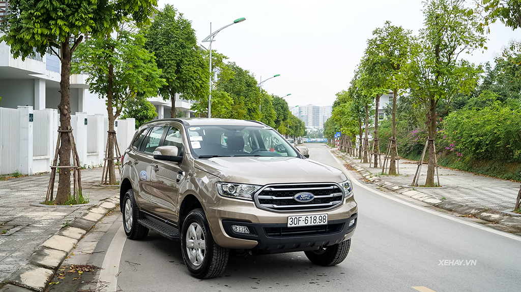 fordbinhdinh-Ford-Everest-Ambiente-AT-4x2-review-1